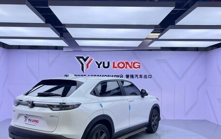 Honda Vezel, 2023 год, 1 830 000 рублей, 6 фотография