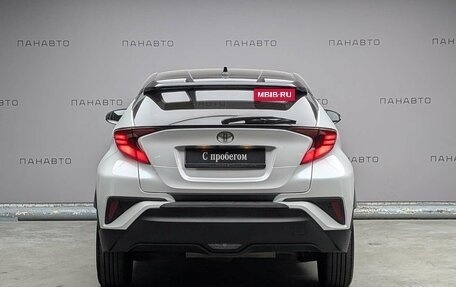 Toyota C-HR I рестайлинг, 2022 год, 2 897 000 рублей, 4 фотография