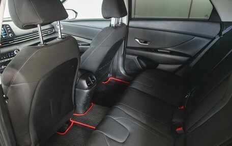 Hyundai Elantra, 2021 год, 1 880 000 рублей, 12 фотография