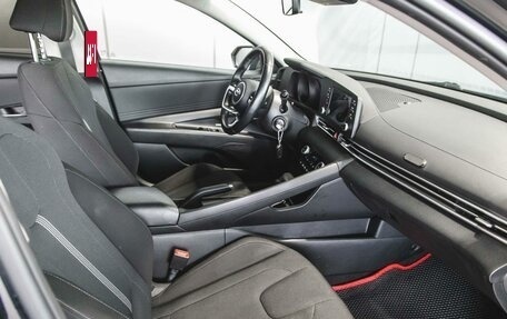 Hyundai Elantra, 2021 год, 1 880 000 рублей, 13 фотография