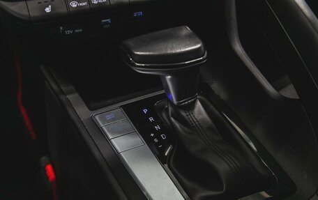 Hyundai Elantra, 2021 год, 1 880 000 рублей, 18 фотография