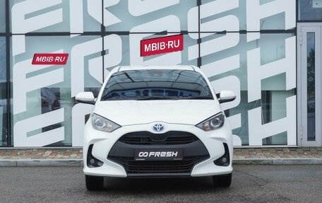 Toyota Yaris, 2020 год, 1 240 000 рублей, 2 фотография