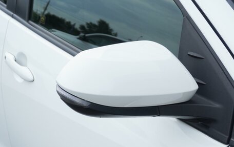 Toyota Yaris, 2020 год, 1 240 000 рублей, 11 фотография