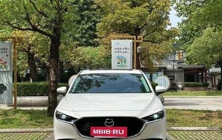 Mazda 3, 2022 год, 1 464 095 рублей, 2 фотография