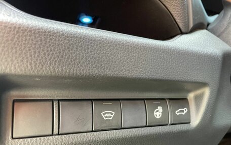 Toyota RAV4, 2020 год, 2 800 000 рублей, 12 фотография