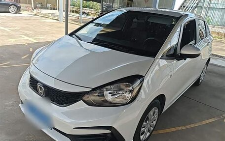 Honda Fit, 2023 год, 1 050 000 рублей, 1 фотография