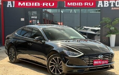 Hyundai Sonata VIII, 2020 год, 2 400 000 рублей, 1 фотография