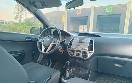 Hyundai i20 IB рестайлинг, 2009 год, 222 222 рублей, 7 фотография