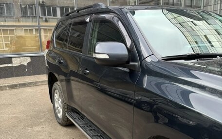 Toyota Land Cruiser Prado 150 рестайлинг 2, 2013 год, 2 500 000 рублей, 4 фотография