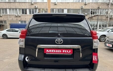 Toyota Land Cruiser Prado 150 рестайлинг 2, 2013 год, 2 500 000 рублей, 2 фотография