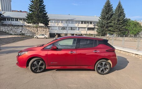 Nissan Leaf II, 2018 год, 1 950 000 рублей, 4 фотография