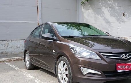 Hyundai Solaris II рестайлинг, 2016 год, 1 050 000 рублей, 5 фотография