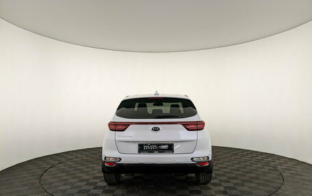 KIA Sportage IV рестайлинг, 2020 год, 2 275 000 рублей, 6 фотография