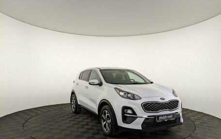 KIA Sportage IV рестайлинг, 2020 год, 2 275 000 рублей, 3 фотография