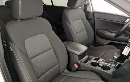 KIA Sportage IV рестайлинг, 2020 год, 2 275 000 рублей, 23 фотография