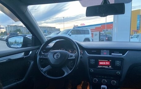 Skoda Octavia, 2015 год, 1 250 000 рублей, 27 фотография