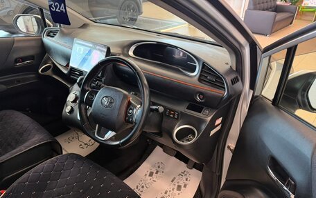 Toyota Sienta II, 2017 год, 1 429 000 рублей, 10 фотография