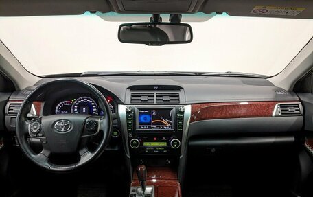 Toyota Camry, 2013 год, 1 760 000 рублей, 28 фотография