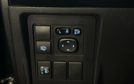 Toyota Land Cruiser Prado 150 рестайлинг 2, 2021 год, 6 300 000 рублей, 13 фотография