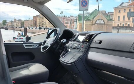 Volkswagen Multivan T5, 2007 год, 2 750 000 рублей, 10 фотография