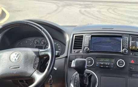 Volkswagen Multivan T5, 2007 год, 2 750 000 рублей, 14 фотография