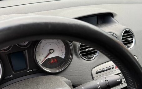 Peugeot 408 I рестайлинг, 2014 год, 700 000 рублей, 15 фотография