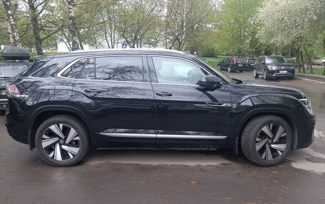 Volkswagen Teramont I, 2022 год, 4 700 000 рублей, 2 фотография