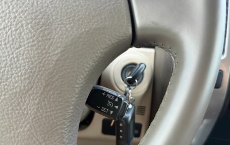 Toyota Land Cruiser Prado 120 рестайлинг, 2006 год, 2 000 000 рублей, 18 фотография