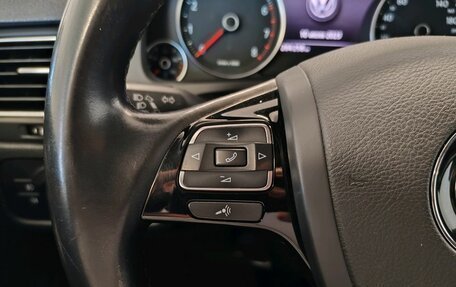 Volkswagen Touareg III, 2013 год, 1 850 000 рублей, 17 фотография