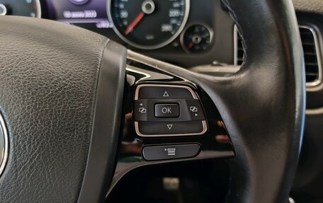 Volkswagen Touareg III, 2013 год, 1 850 000 рублей, 18 фотография
