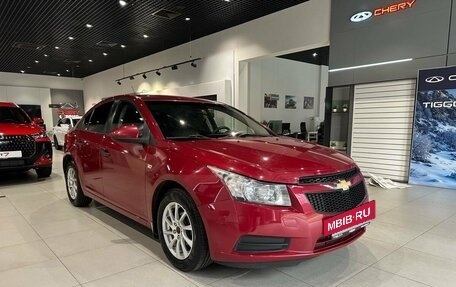 Chevrolet Cruze II, 2011 год, 661 000 рублей, 3 фотография
