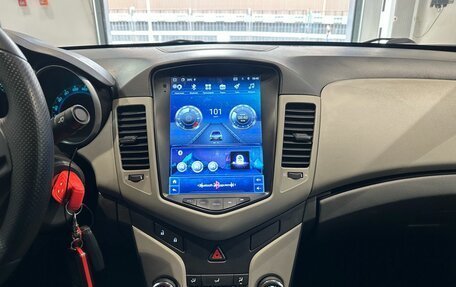 Chevrolet Cruze II, 2011 год, 661 000 рублей, 16 фотография