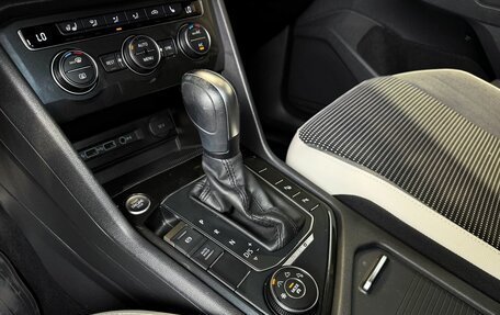 Volkswagen Tiguan II, 2020 год, 2 500 000 рублей, 20 фотография