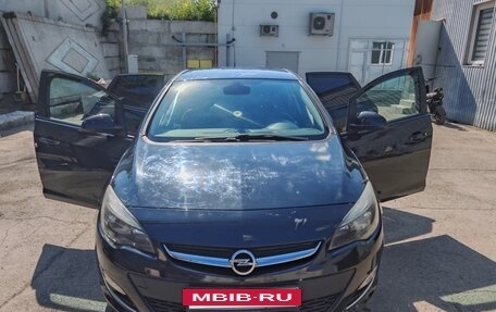 Opel Astra J, 2013 год, 700 000 рублей, 5 фотография