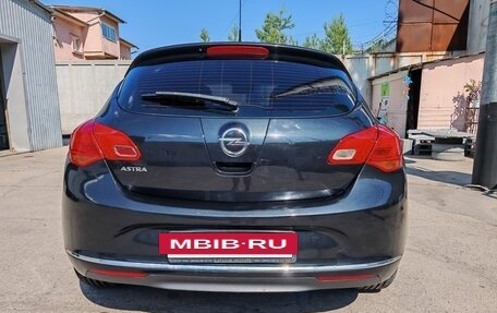 Opel Astra J, 2013 год, 700 000 рублей, 4 фотография