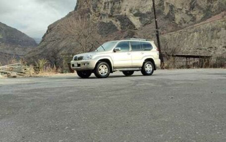 Toyota Land Cruiser Prado 120 рестайлинг, 2004 год, 1 750 000 рублей, 6 фотография