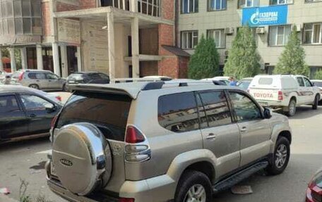 Toyota Land Cruiser Prado 120 рестайлинг, 2004 год, 1 750 000 рублей, 3 фотография