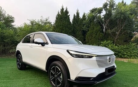 Honda Vezel, 2023 год, 1 998 000 рублей, 6 фотография