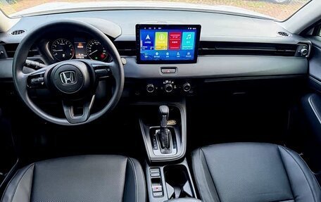 Honda Vezel, 2023 год, 1 998 000 рублей, 9 фотография