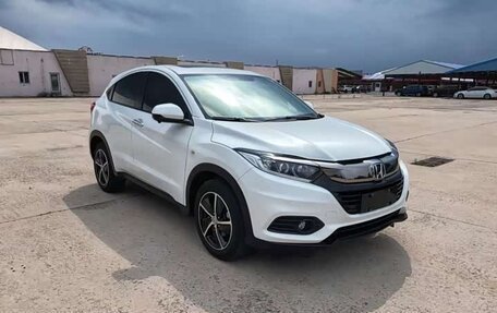 Honda Vezel, 2022 год, 1 399 000 рублей, 5 фотография
