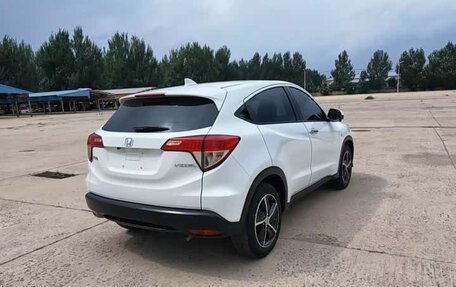 Honda Vezel, 2022 год, 1 399 000 рублей, 4 фотография