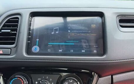 Honda Vezel, 2022 год, 1 399 000 рублей, 11 фотография