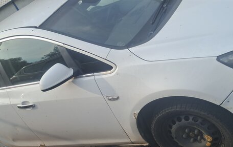 Opel Astra J, 2013 год, 220 000 рублей, 2 фотография