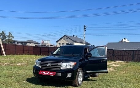 Toyota Land Cruiser 200, 2014 год, 3 650 000 рублей, 5 фотография