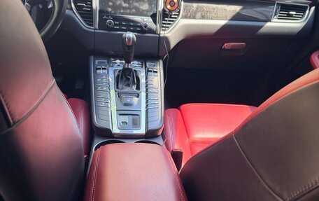 Porsche Macan I рестайлинг, 2017 год, 4 190 000 рублей, 8 фотография