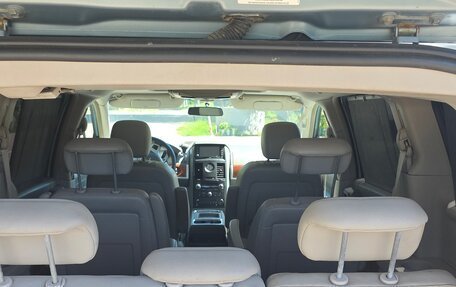 Chrysler Town & Country V рестайлинг, 2007 год, 950 000 рублей, 8 фотография