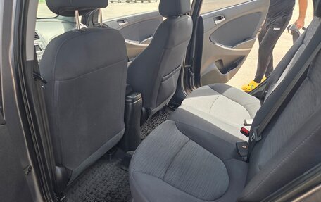 Hyundai Solaris II рестайлинг, 2016 год, 975 000 рублей, 12 фотография