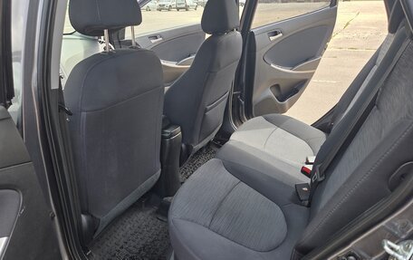 Hyundai Solaris II рестайлинг, 2016 год, 975 000 рублей, 11 фотография