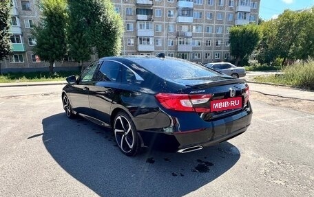 Honda Accord IX рестайлинг, 2019 год, 1 425 000 рублей, 10 фотография