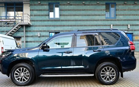 Toyota Land Cruiser Prado 150 рестайлинг 2, 2020 год, 7 000 000 рублей, 7 фотография
